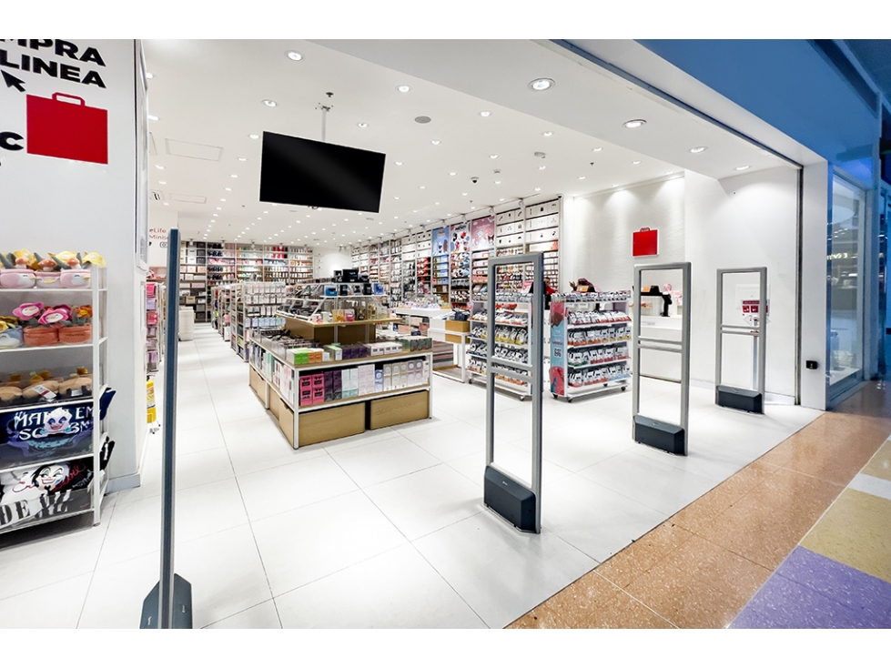 Venta de Local Con DESCUENTO en Bogotá D.C. Cundinamarca — foto 3