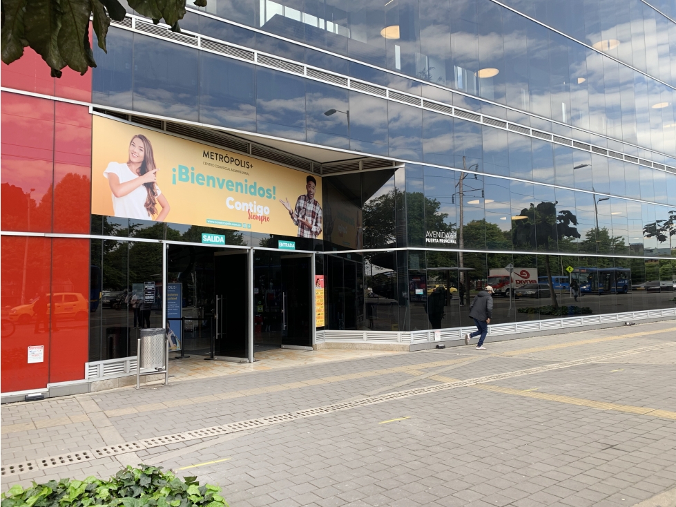 Venta de Local Con DESCUENTO en Bogotá D.C. Cundinamarca — foto 2