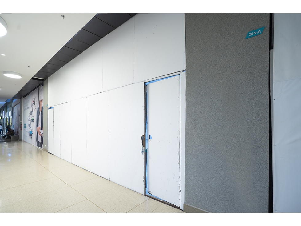 Venta de Local Con DESCUENTO en Bogotá D.C. Cundinamarca — foto 2