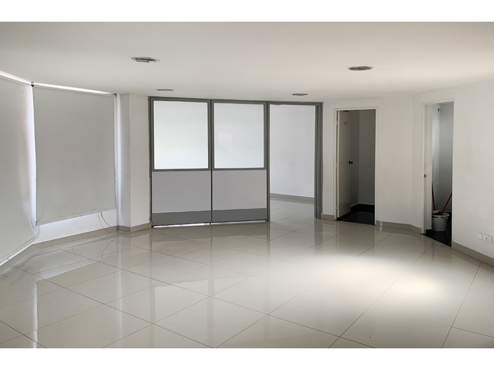 Venta de Local Con DESCUENTO en Bogotá D.C. Cundinamarca — foto 3