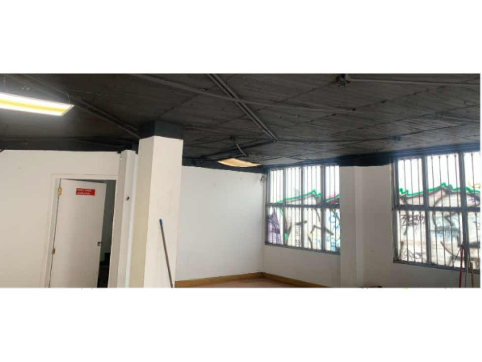 Venta de Local Con DESCUENTO en Bogotá D.C. Cundinamarca — foto 2