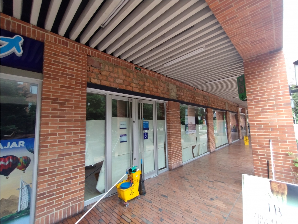 Venta de Local Con DESCUENTO en Bogotá D.C. Cundinamarca — foto 2