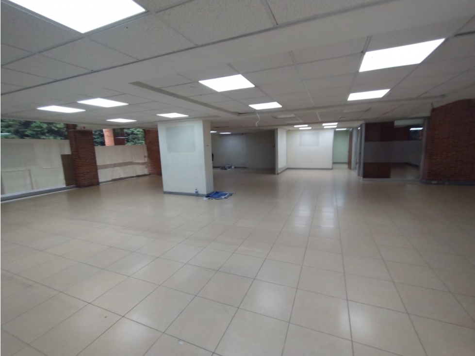 Venta de Local Con DESCUENTO en Bogotá D.C. Cundinamarca — foto 4