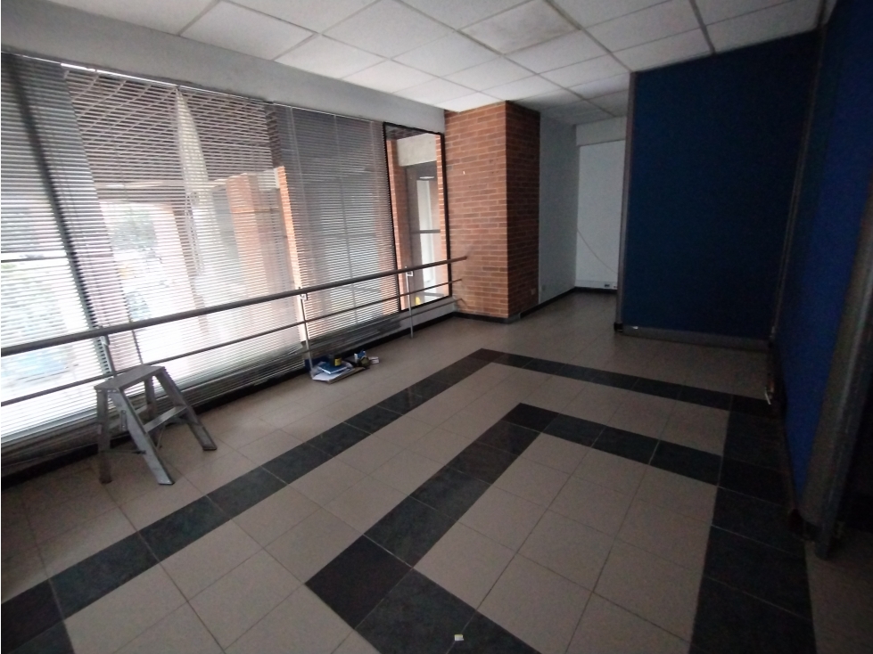 Venta de Local Con DESCUENTO en Bogotá D.C. Cundinamarca — foto 3