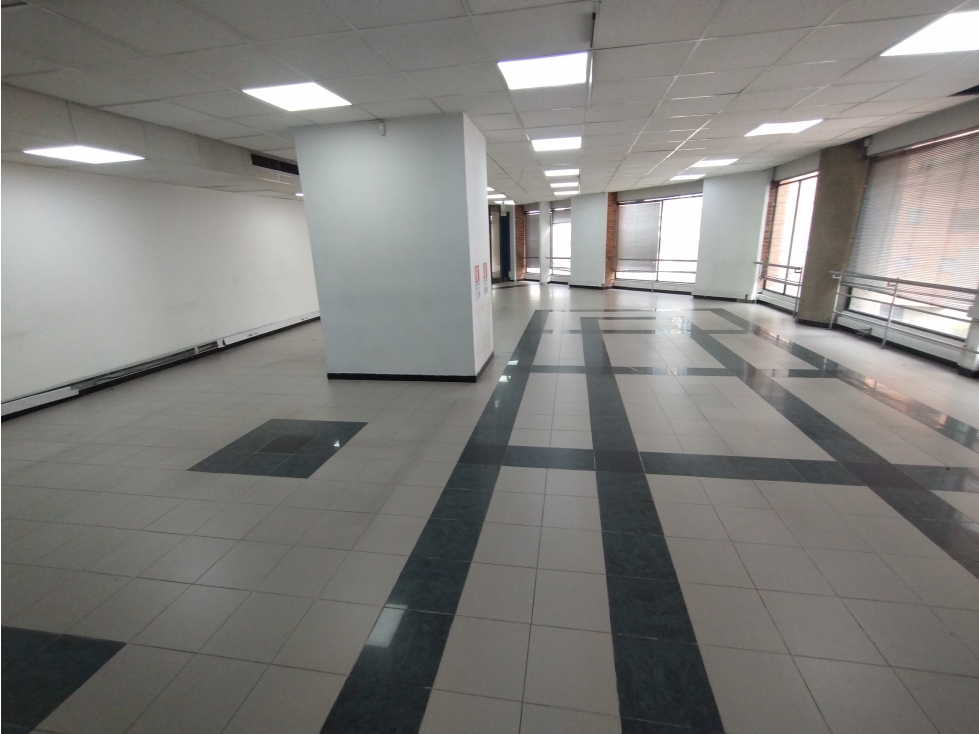Venta de Local Con DESCUENTO en Bogotá D.C. Cundinamarca — foto 6