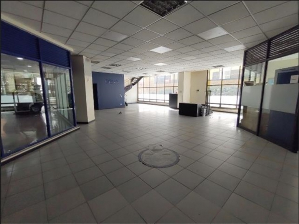 Venta de Local Con DESCUENTO en Bogotá D.C. Cundinamarca — foto 4