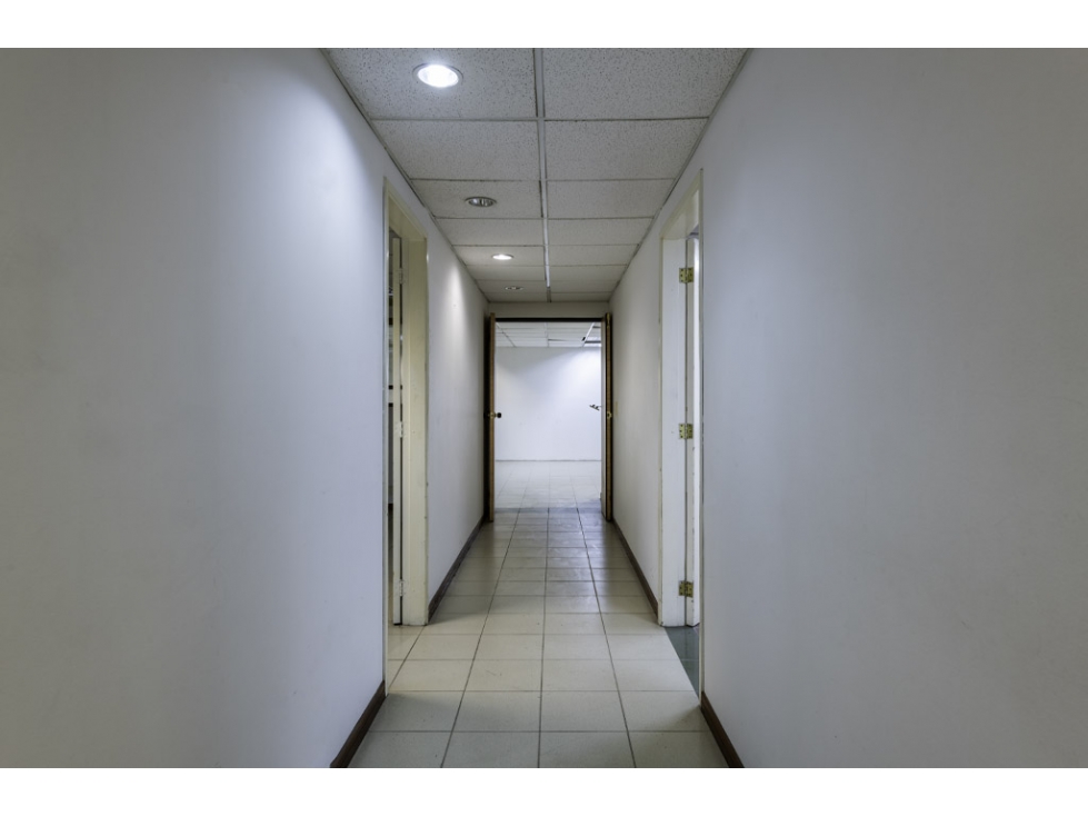 Venta de Local Con DESCUENTO en Cali Valle del Cauca — foto 4