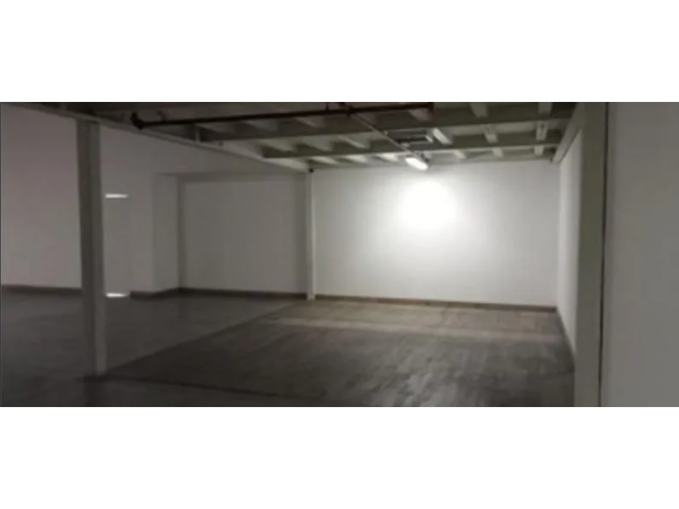 Venta de Local Con DESCUENTO en Medellín Antioquia — foto 3