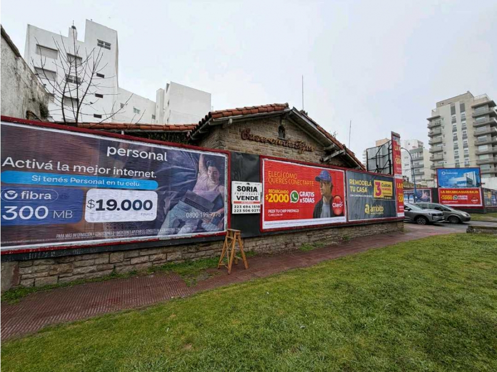 VENTA DE LOTE 17x17 , SOBRE AV. INDEPENDENCIA E ITUZAINGÓ. — foto 2