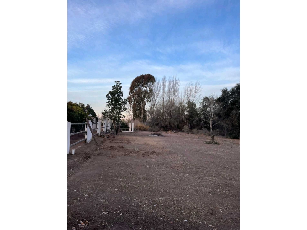 VENTA EXCEPCIONAL LOTE 600 M2 EN JESUS NAZARENO- GUAYMALLÉN - 4