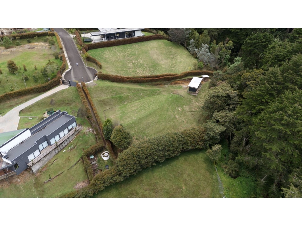 Venta de lote alto de las palmas unidad cerrada envigado