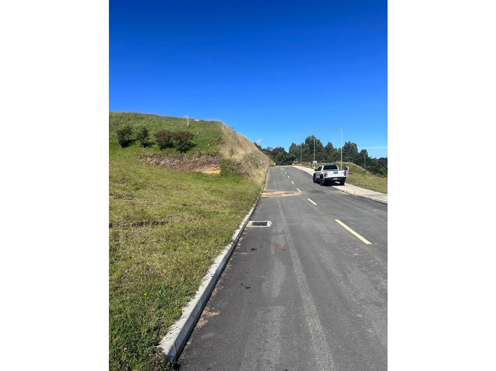Venta de lote campestre alto de las palmas. Unidad cerrada envigado — foto 5