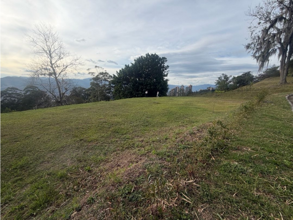 Venta de lote campestre con vista a la ciudad unidad cerrada san Lucas