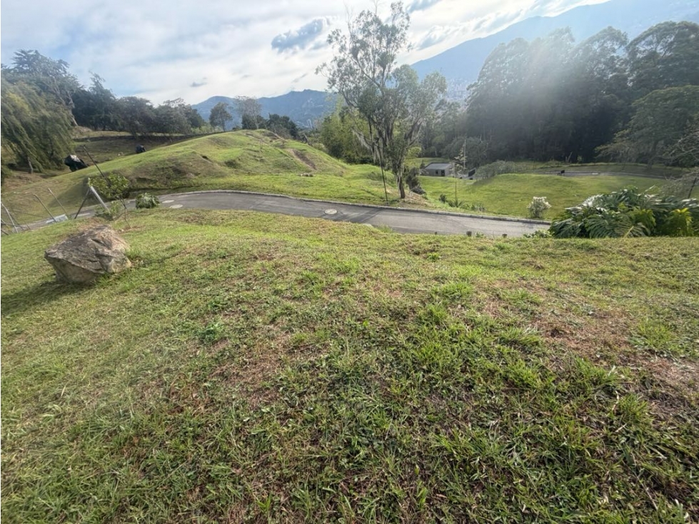 Venta de lote campestre con vista a la ciudad unidad cerrada san Lucas — foto 3