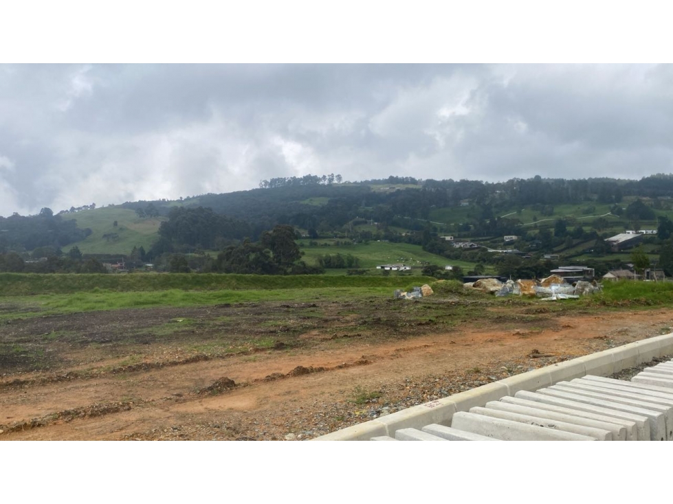 Venta de lote campestre en el alto de palmas envigado sector acuarela