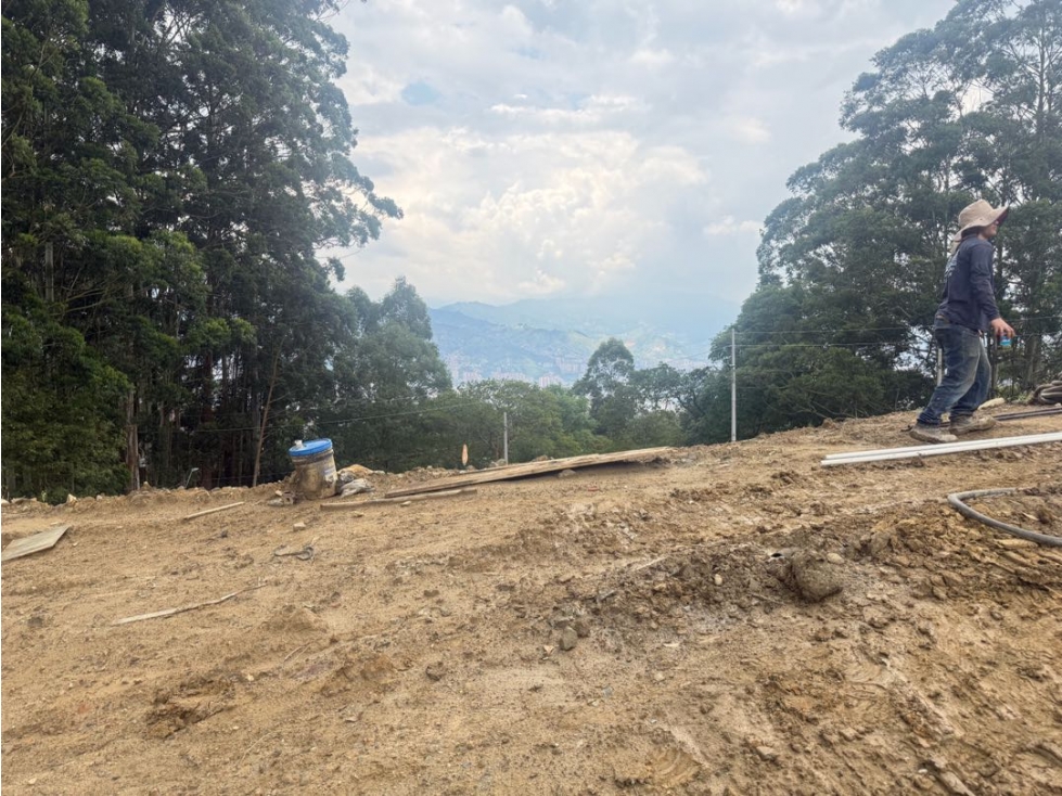 Venta de lote campestre envigado unidad cerrada san Lucas/el chocho