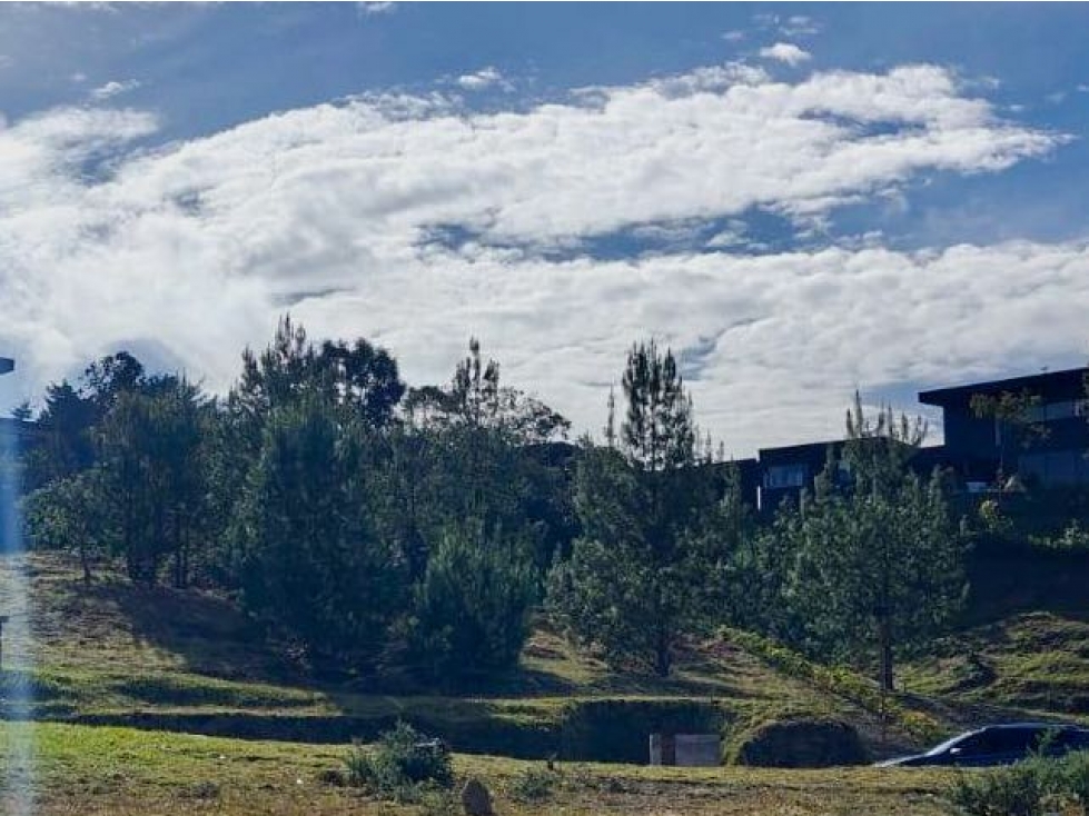 VENTA DE LOTE CAMPESTRE. ENVIGADO. ALTO DE LAS PALMAS. CON VISTA — foto 3