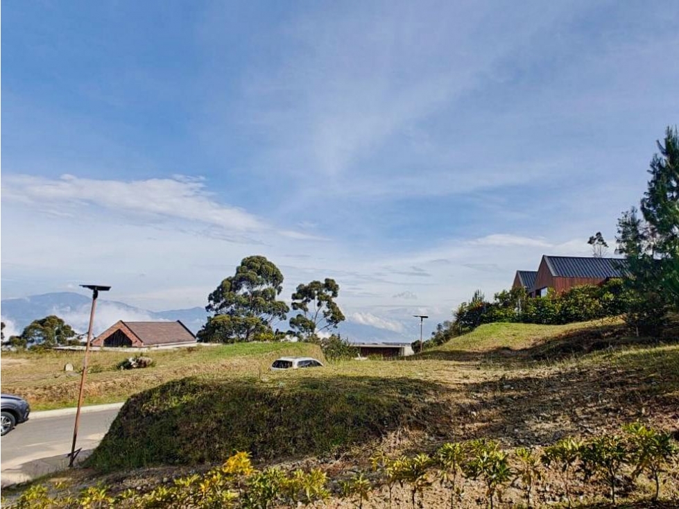 VENTA DE LOTE CAMPESTRE. ENVIGADO. ALTO DE LAS PALMAS. CON VISTA — foto 5