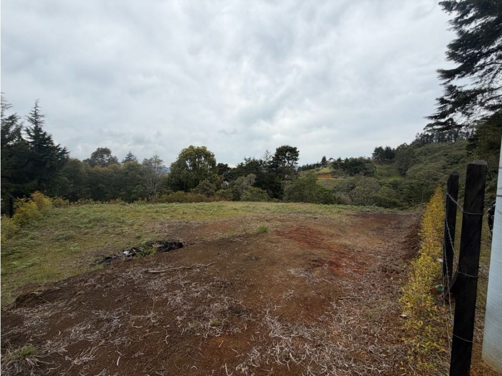 Venta de lote campestre independiente alto de las palmas sin peaje