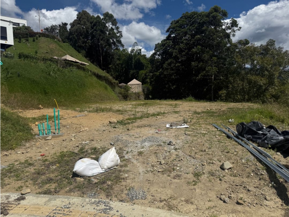 Venta de lote campestre san lucas sector montesory envigado unidad cer — foto 3
