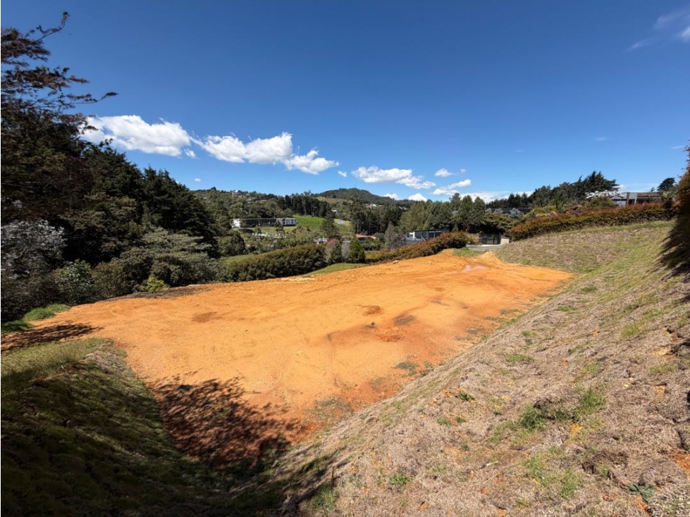 Venta de lote campestre unidad cerrada alto de las palmas envigado — foto 2