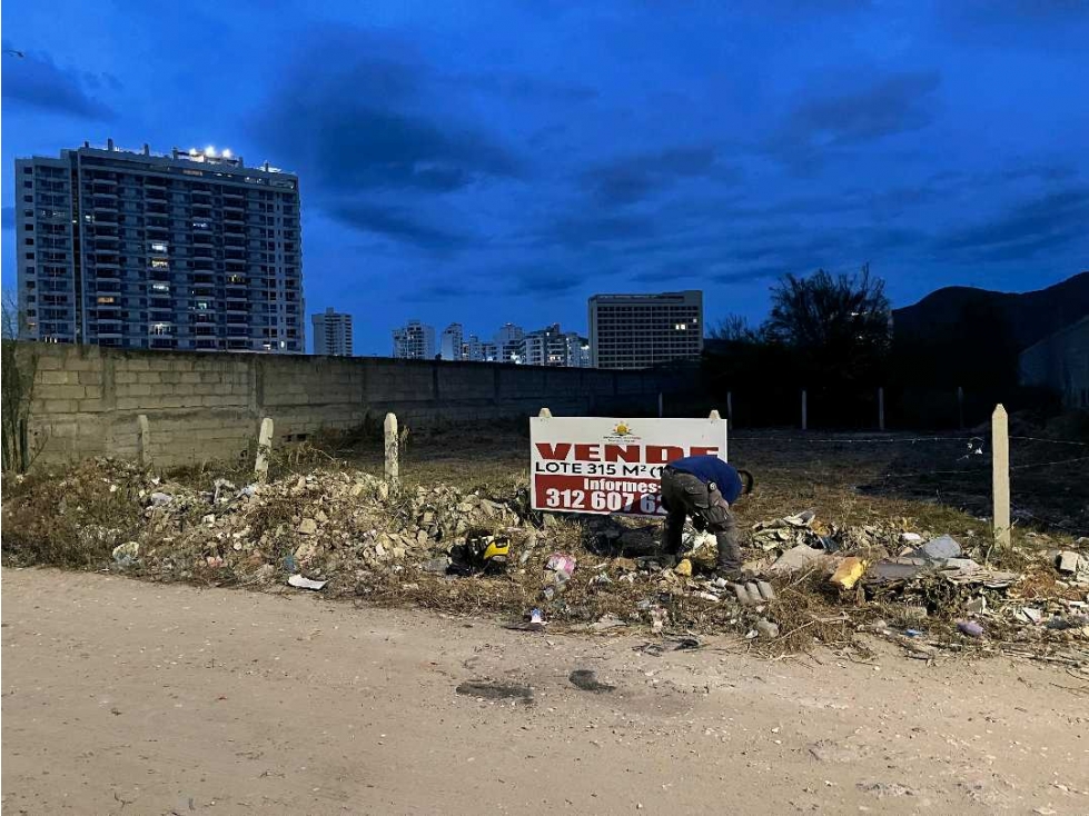 Venta de lote cerca del mar en Playa Salguero Santa Marta — foto 3