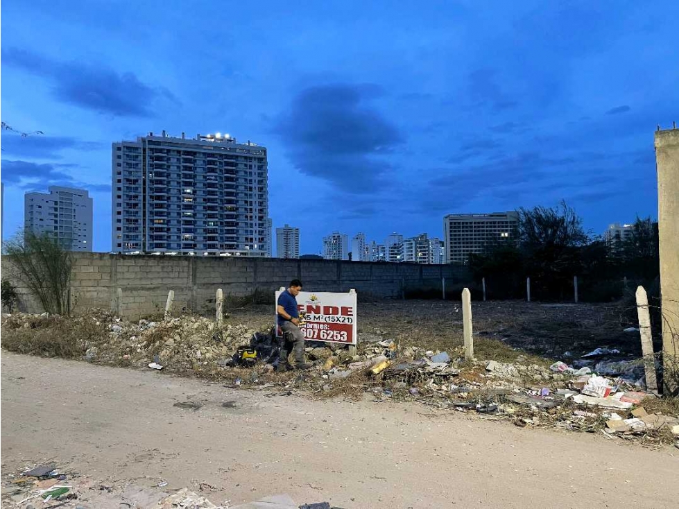 Venta de lote cerca del mar en Playa Salguero Santa Marta
