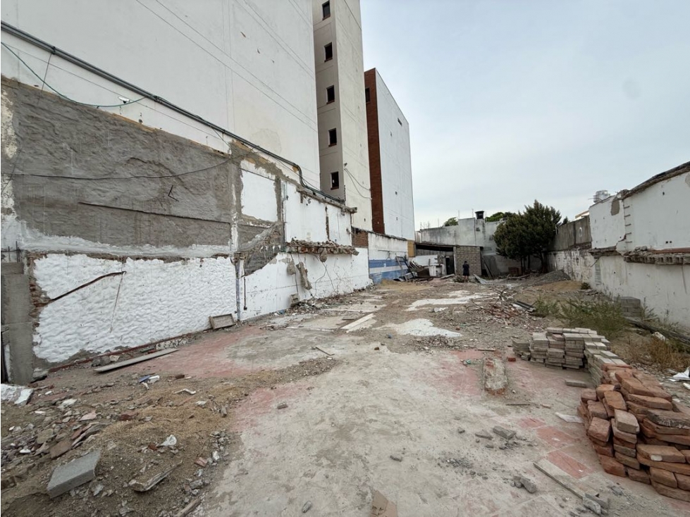 Venta de lote comercial frente a Mc Donalds — foto 6