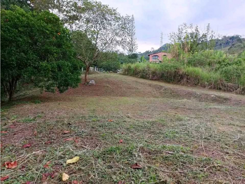 Venta de lote de 2110 M2 en 120 mill en La Mesa Cund — foto 3