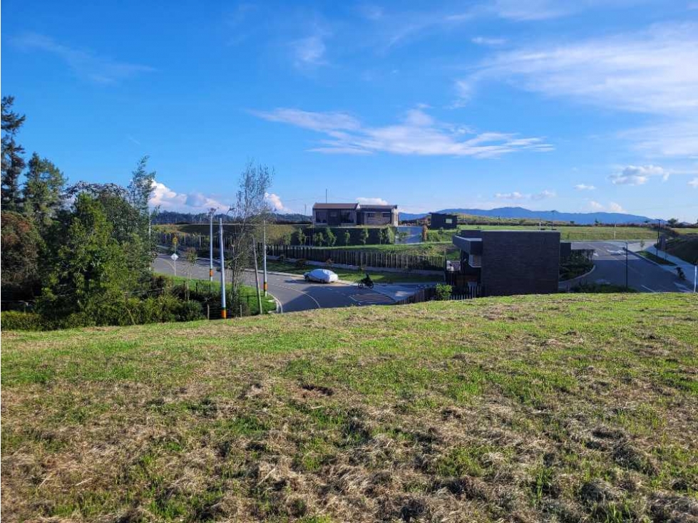 Venta de Lote en Alto de Las Palmas variante aeropuerto — foto 5