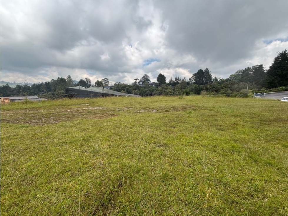 Venta de Lote en Alto de Las Palmas en Urbanización Cerrada — foto 6