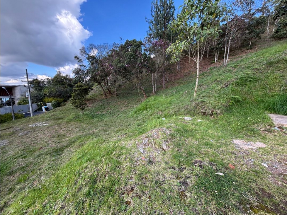 Venta de Lote en Alto de Palmas en Unidad Cerrada — foto 4