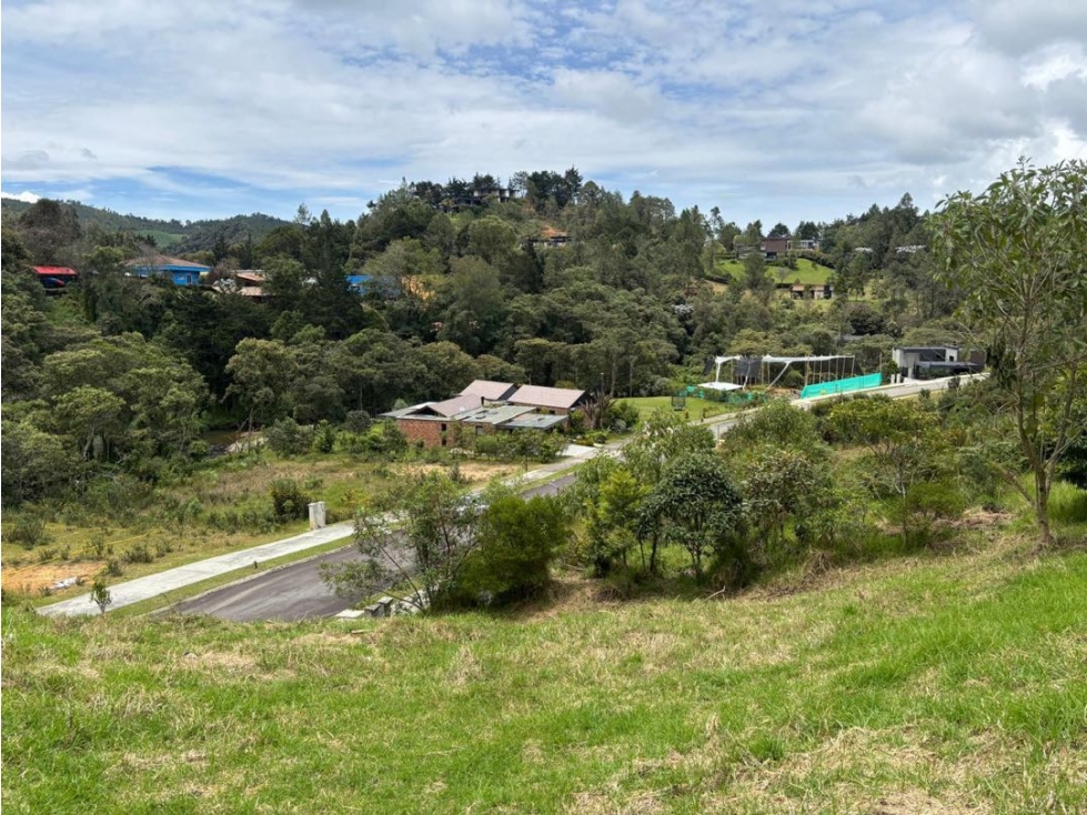 VENTA DE LOTE EN ALTOS DEL ESCOBERO — foto 5