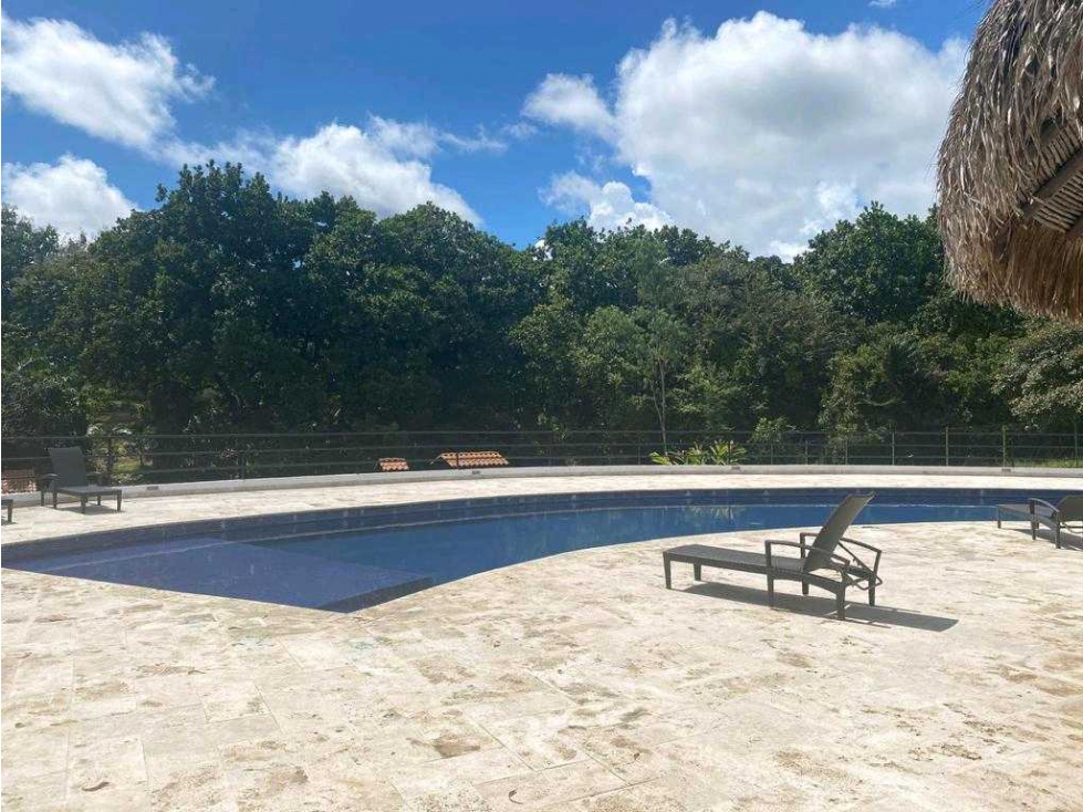 VENTA DE LOTE EN COMPLEJO SANTA FE LAS LAJAS CHAME SEGURIDAD Y CONFORT — foto 3
