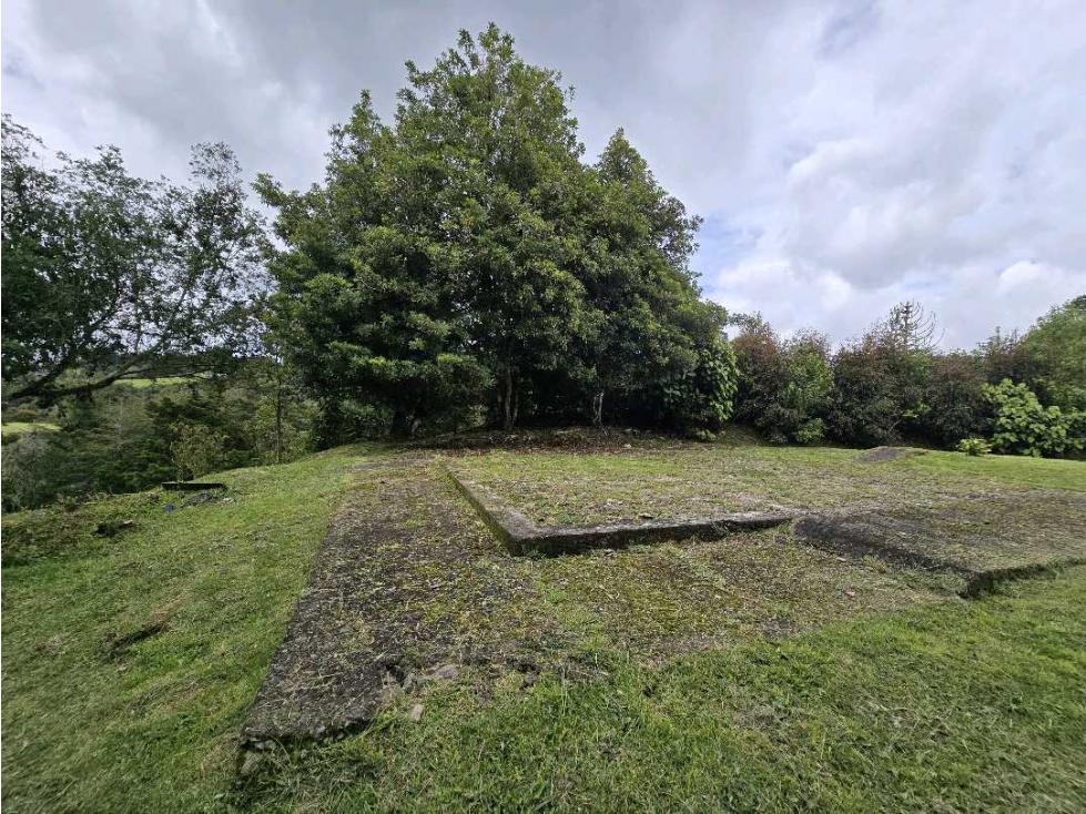 Venta de lote en el Alto de Las Palmas, La Acuarela — foto 5