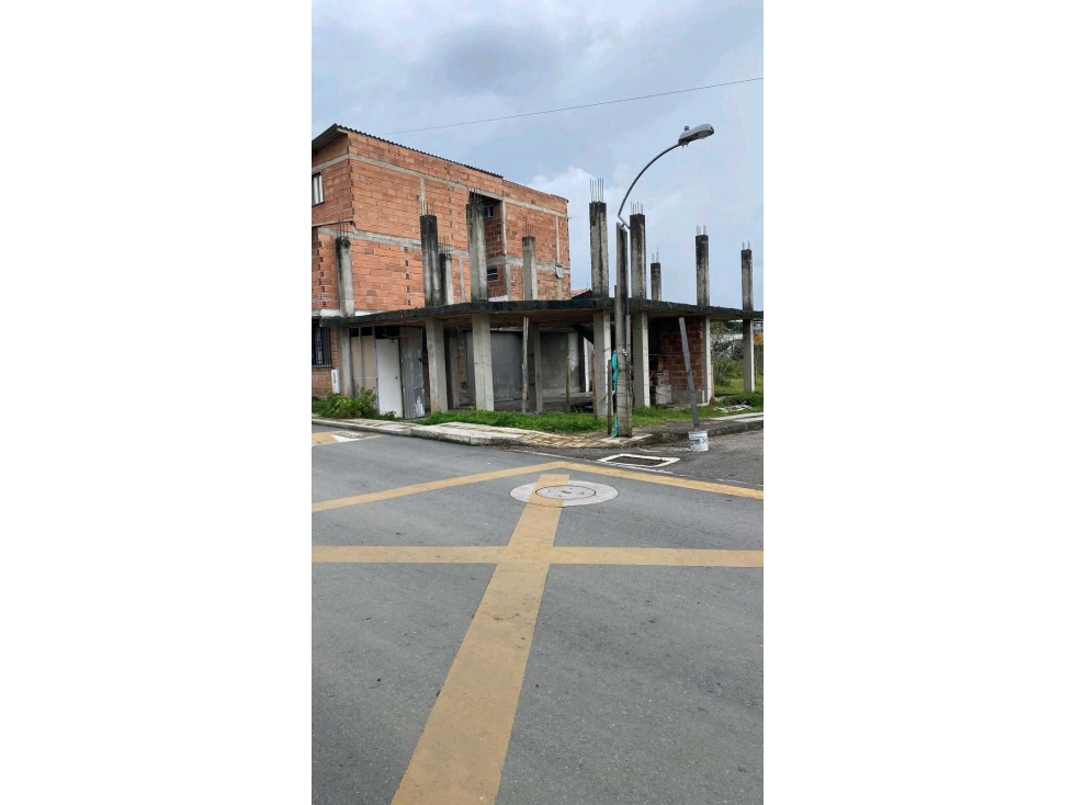VENTA DE LOTE EN EL CARMEN DE VIBORAL.