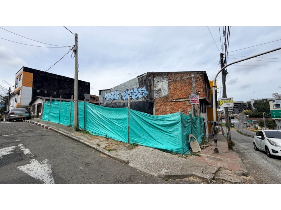 VENTA DE LOTE EN EL CENTRO DE ARMENIA