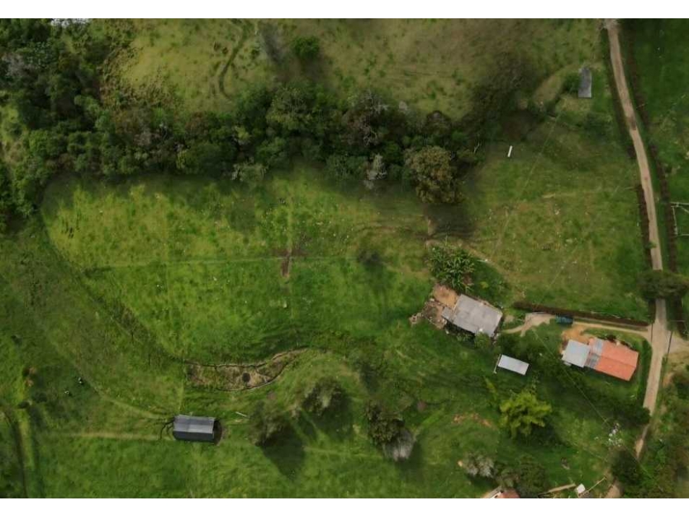 VENTA DE LOTE EN EL RETIRO, VEREDA EL PORTENTO. — foto 6