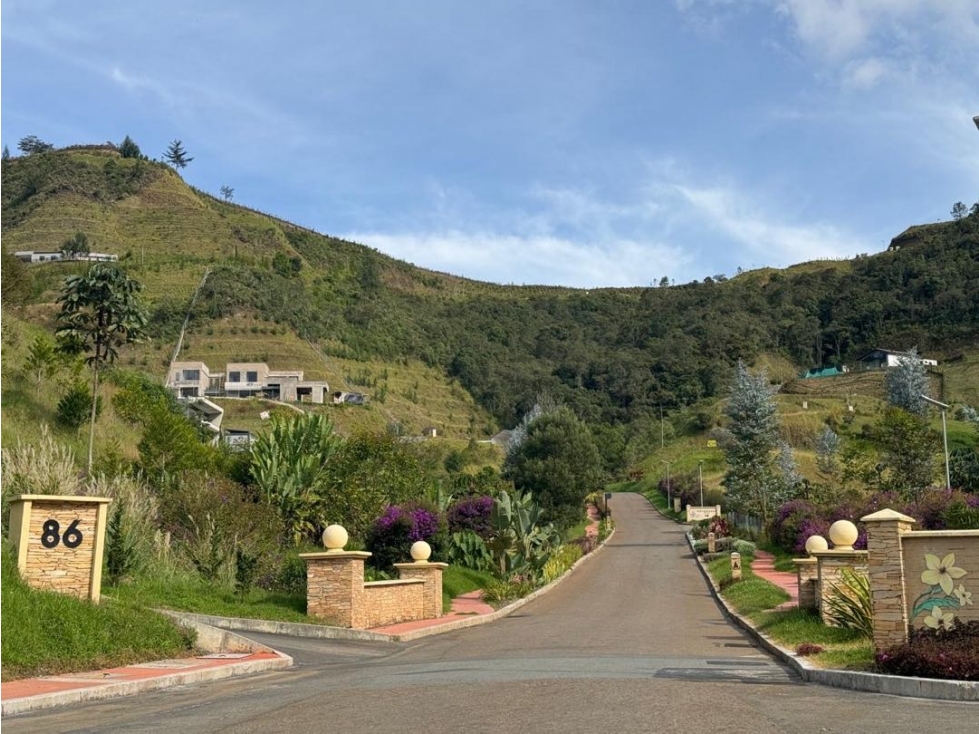 Venta de Lote en el Retiro