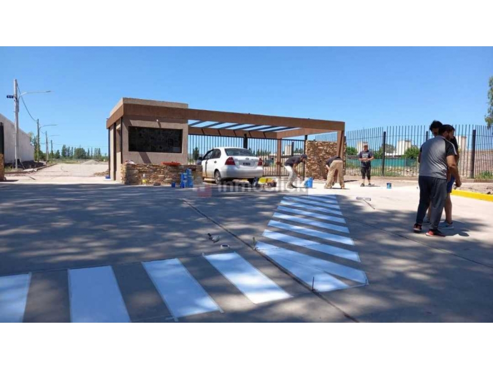 VENTA DE LOTE EN EXCELENTE B° PRIVADO "LA HERRADURA", MAIPÚ-MZA. - 2