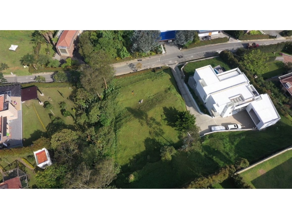 Venta de lote en exclusiva parcelación ubicada en Los Balsos — foto 3