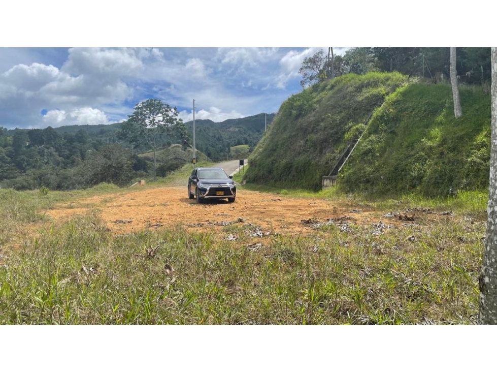 VENTA DE LOTE EN FIZEBAD