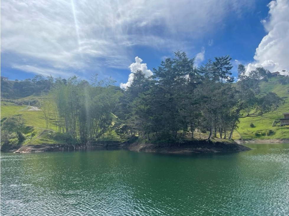 Venta de Lote en guatape con salida al embalse de 11.400m2 — foto 6
