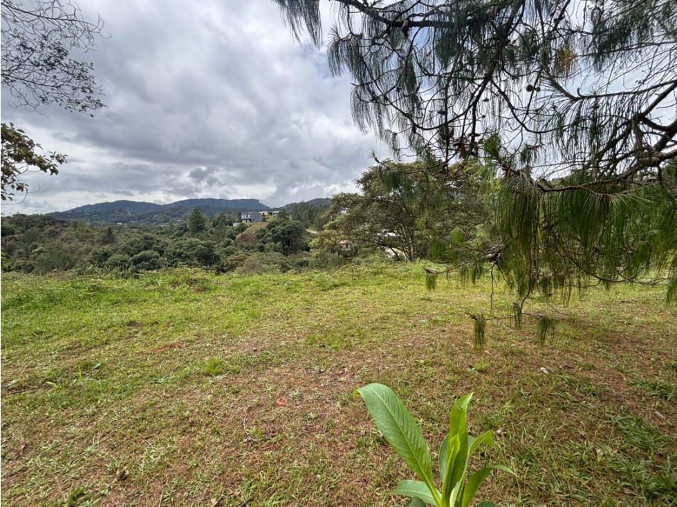 Venta de lote en Hermosa Parcelación del Alto del Escobero