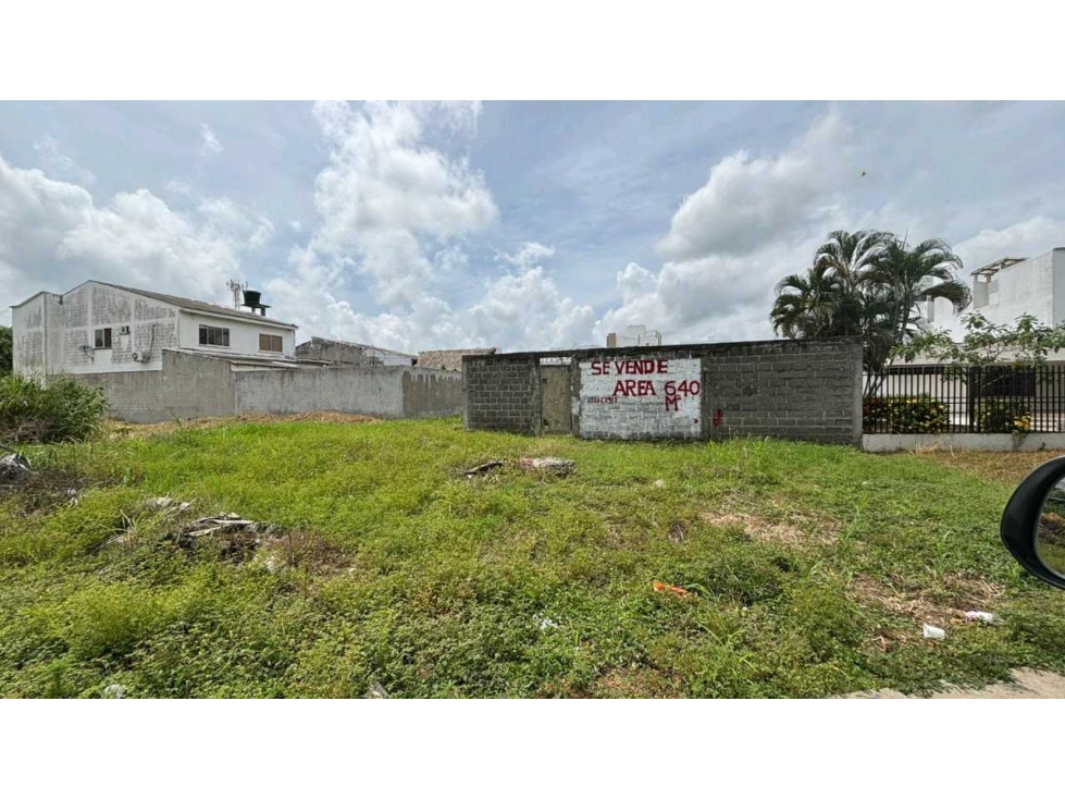 Venta de lote en la castellana