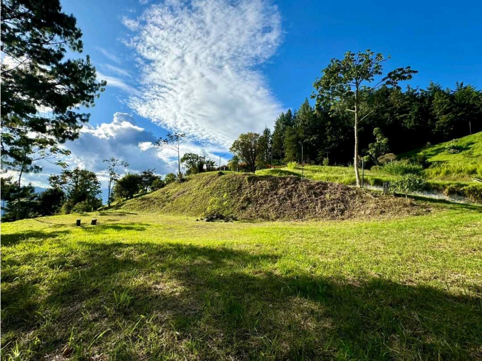 VENTA DE LOTE EN LA LOMA DEL ESCOBERO, EN PARCELACIÓN. — foto 3
