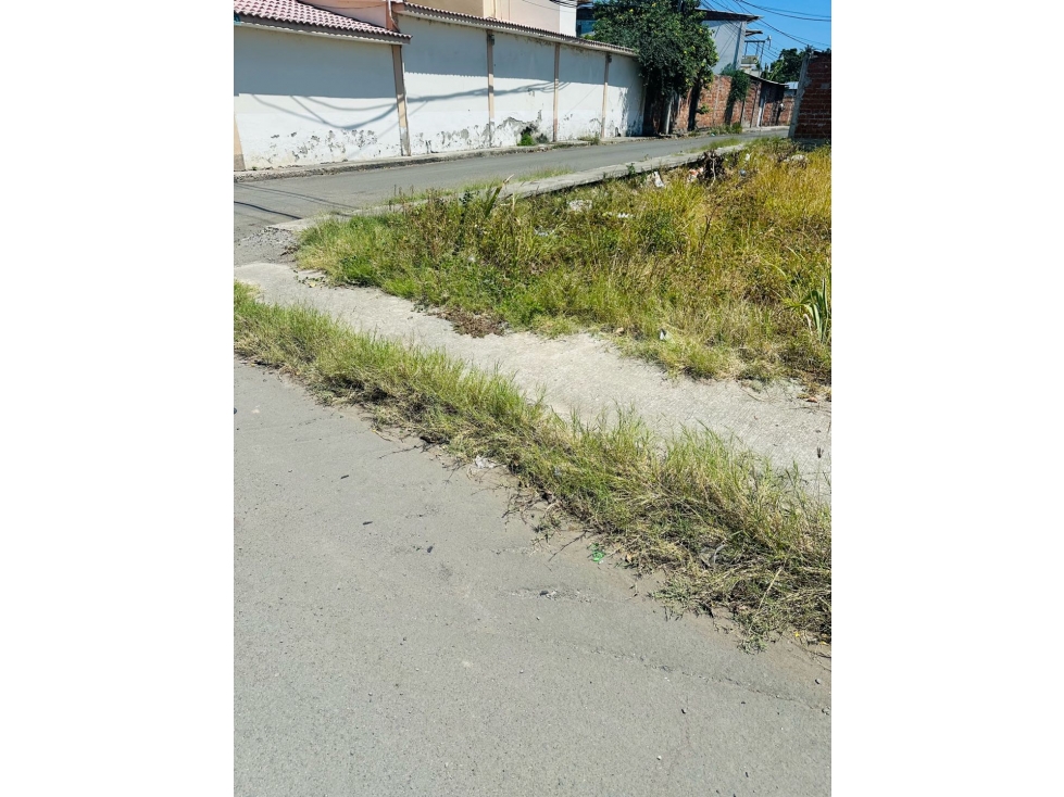 Lote en venta en Manta — foto 3