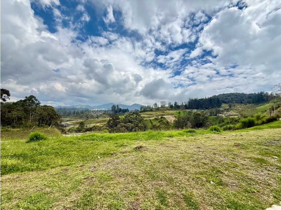 Venta de lote en Parcelación El Retiro sector Pantanilo