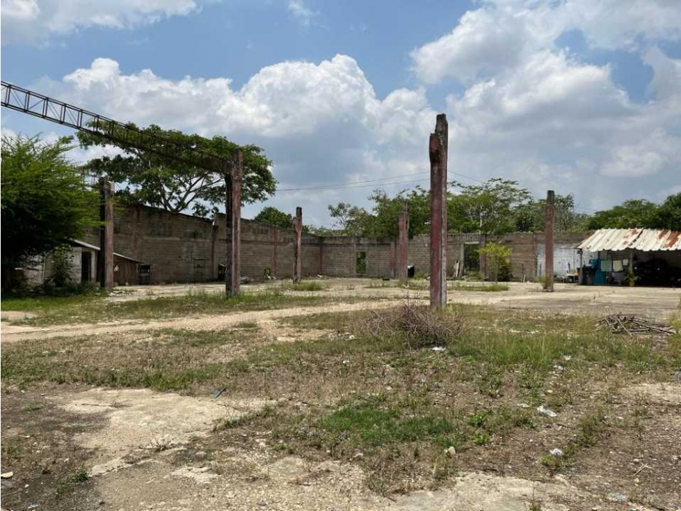 VENTA DE LOTE EN SINCELEJO A ORILLA DE CARRETERA - 2