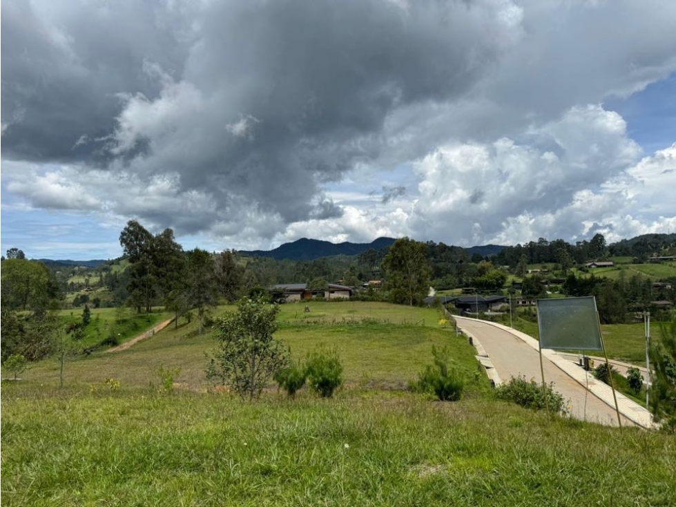 Venta de lote en unidad cerrada, Pantanillo, El Retiro, Antioquia